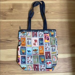 Tote bag with patchwork pattern